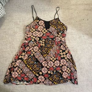 Floral patterned spaghetti strap mini dress